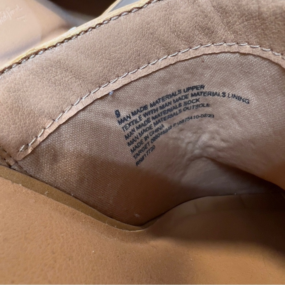 Universal Thread Tan Mules - Picture 7 of 13